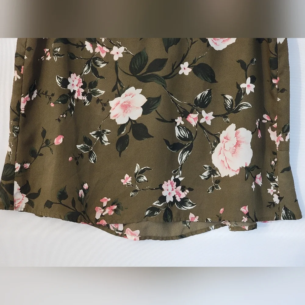 Bobeau Floral Sleeveless Top Size S - Picture 5 of 11